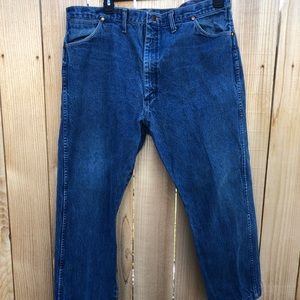 Vintage Wrangler 42X30 jeans euc made in USA